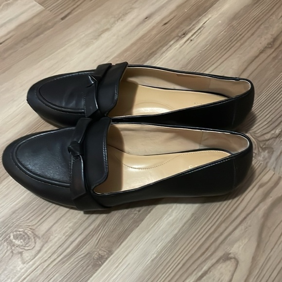 Talbots black Leather Loafers  Flats Womens 9.5 Top tie accent Slip on Casual - Picture 2 of 11